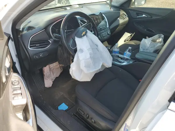 1G1ZD5ST3JF229229 2018 CHEVROLET MALIBU - Image 8