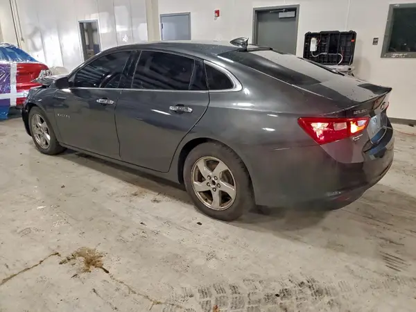 1G1ZD5ST3JF229523 2018 CHEVROLET MALIBU - Image 2