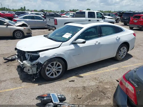 1G1ZD5ST3JF230350 2018 CHEVROLET MALIBU - Image 2