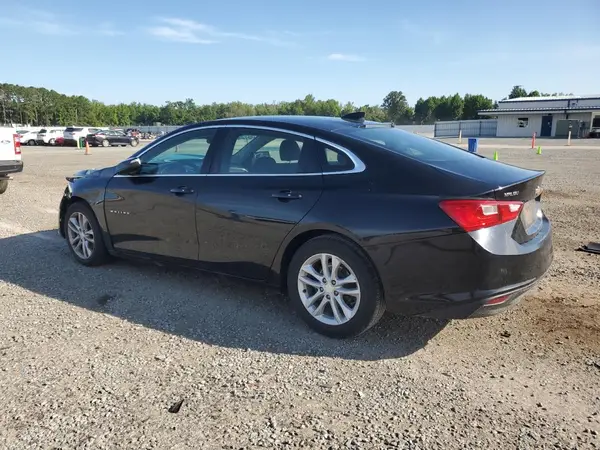 1G1ZD5ST3JF233653 2018 CHEVROLET MALIBU - Image 2
