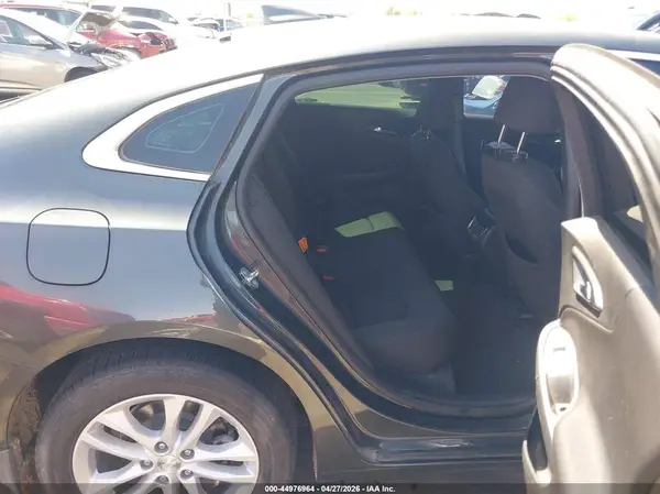 1G1ZD5ST3JF234494 2018 CHEVROLET MALIBU - Image 8
