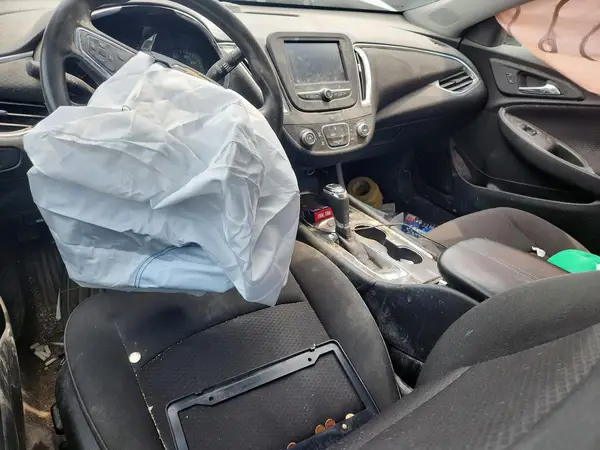1G1ZD5ST3JF239968 2018 CHEVROLET MALIBU - Image 8