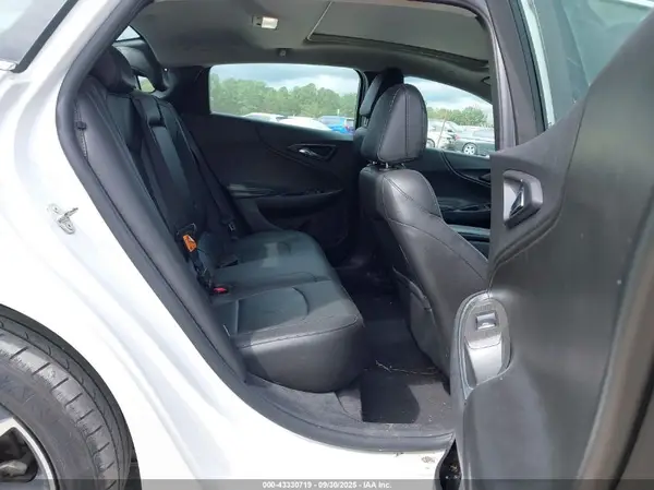 1G1ZD5ST3JF242451 2018 CHEVROLET MALIBU - Image 8