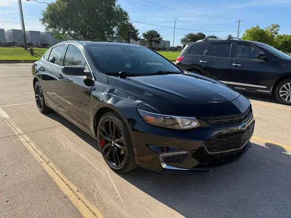 1G1ZD5ST3JF246712 2018 CHEVROLET MALIBU - Image 1
