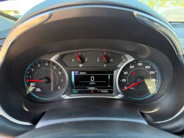 1G1ZD5ST3JF246712 2018 CHEVROLET MALIBU - Image 8