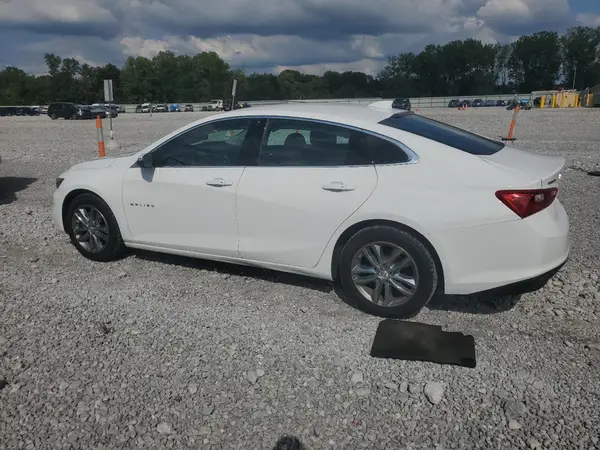 1G1ZD5ST3JF250565 2018 CHEVROLET MALIBU - Image 2