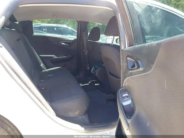 1G1ZD5ST3JF260612 2018 CHEVROLET MALIBU - Image 8