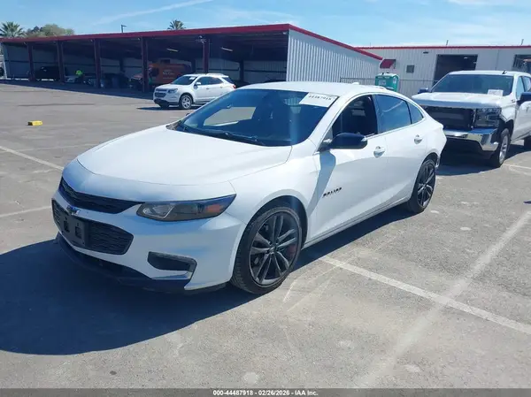 1G1ZD5ST3JF261520 2018 CHEVROLET MALIBU - Image 2
