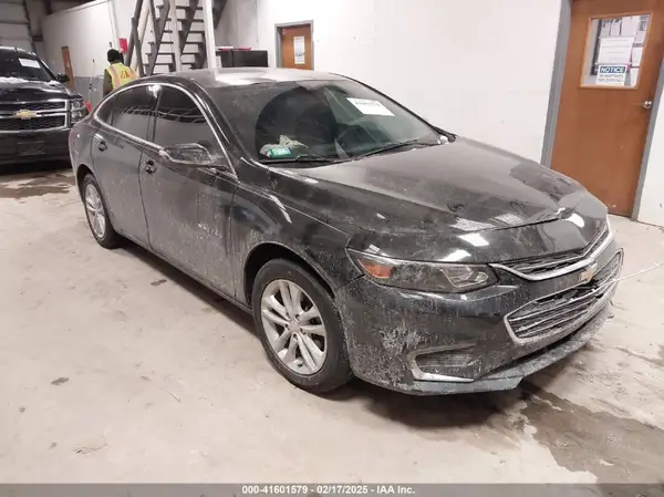 1G1ZD5ST3JF264434 2018 CHEVROLET MALIBU - Image 1