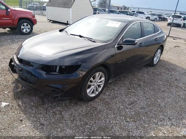 1G1ZD5ST3JF266670 2018 CHEVROLET MALIBU - Image 2