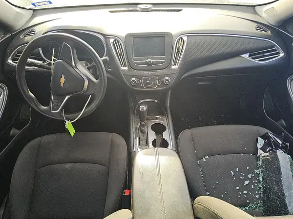 1G1ZD5ST3JF270346 2018 CHEVROLET MALIBU - Image 8