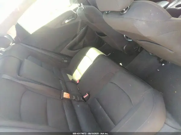 1G1ZD5ST3JF271450 2018 CHEVROLET MALIBU - Image 8