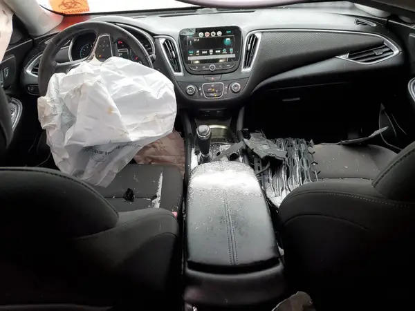 1G1ZD5ST3JF271853 2018 CHEVROLET MALIBU - Image 8