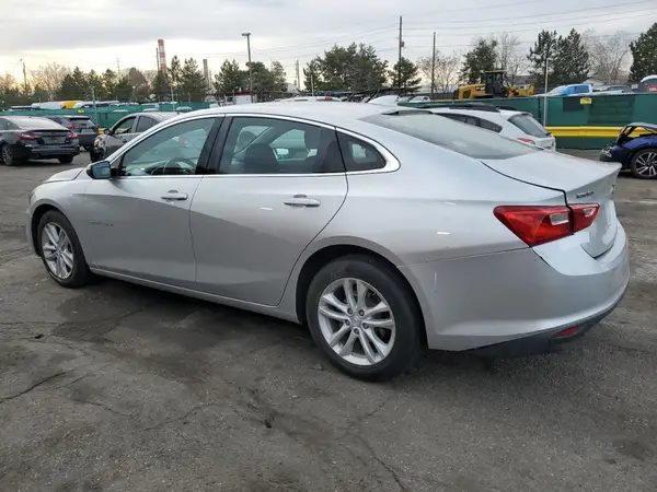 1G1ZD5ST3JF275157 2018 CHEVROLET MALIBU - Image 2