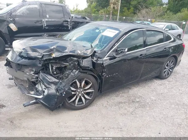 1G1ZD5ST3JF277684 2018 CHEVROLET MALIBU - Image 2