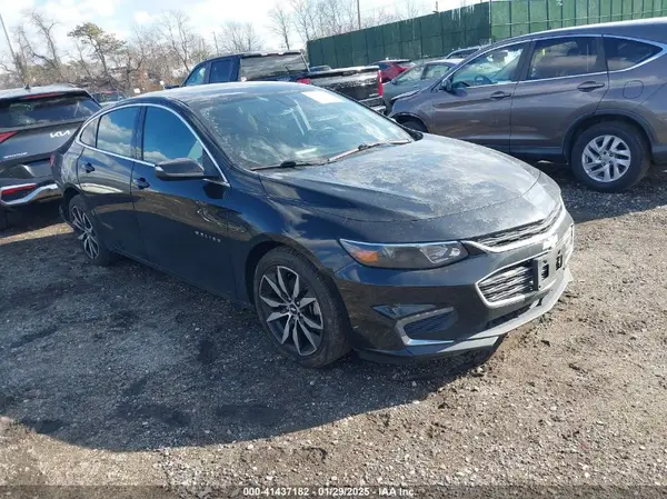 1G1ZD5ST3JF277913 2018 CHEVROLET MALIBU - Image 1