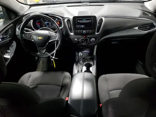 1G1ZD5ST3JF284182 2018 CHEVROLET MALIBU - Image 8