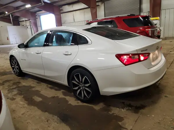 1G1ZD5ST3JF286028 2018 CHEVROLET MALIBU - Image 2