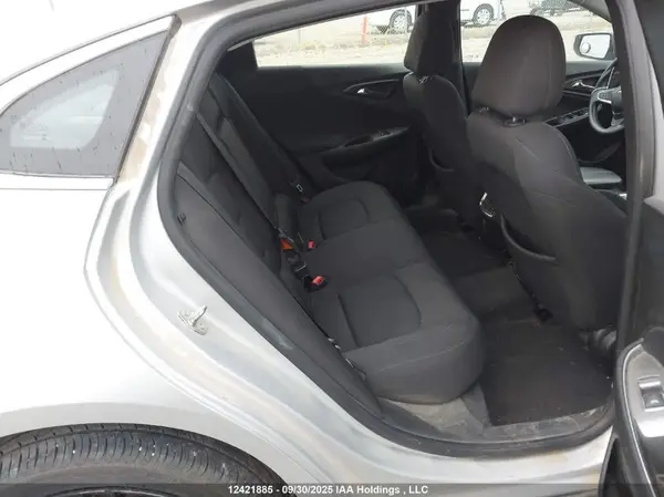 1G1ZD5ST3KF105608 2019 CHEVROLET MALIBU - Image 8