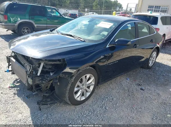 1G1ZD5ST3KF106676 2019 CHEVROLET MALIBU - Image 2
