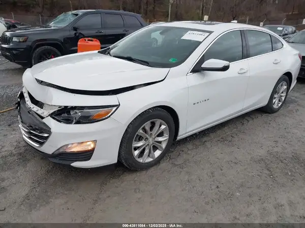 1G1ZD5ST3KF106970 2019 CHEVROLET MALIBU - Image 2