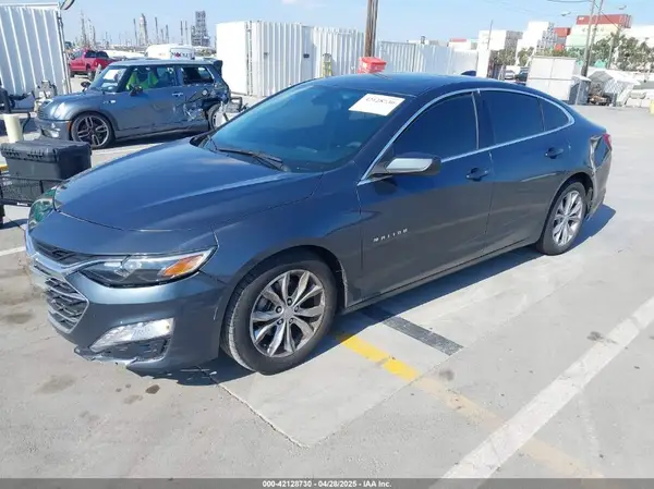 1G1ZD5ST3KF108458 2019 CHEVROLET MALIBU - Image 2