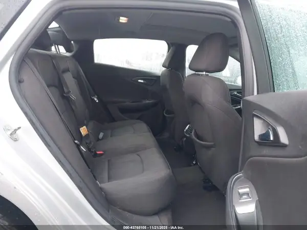 1G1ZD5ST3KF108816 2019 CHEVROLET MALIBU - Image 8