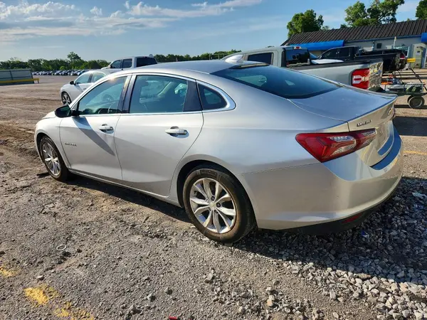 1G1ZD5ST3KF112980 2019 CHEVROLET MALIBU - Image 2