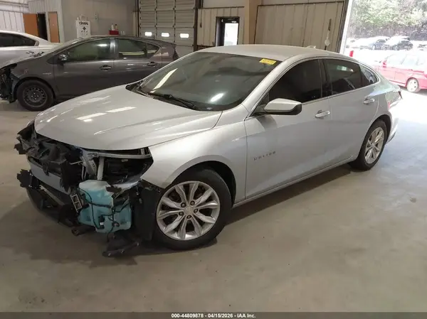 1G1ZD5ST3KF116270 2019 CHEVROLET MALIBU - Image 2