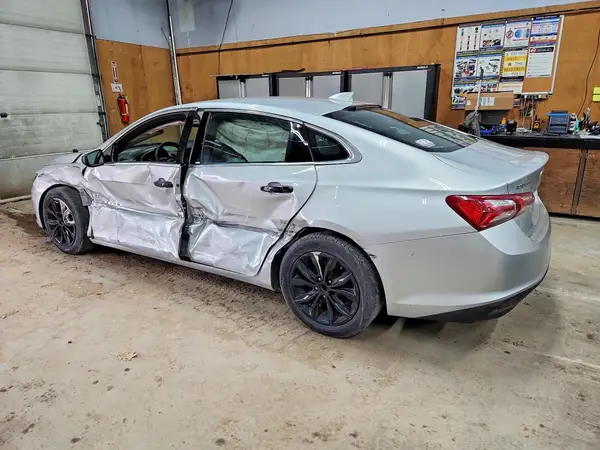 1G1ZD5ST3KF117869 2019 CHEVROLET MALIBU - Image 2