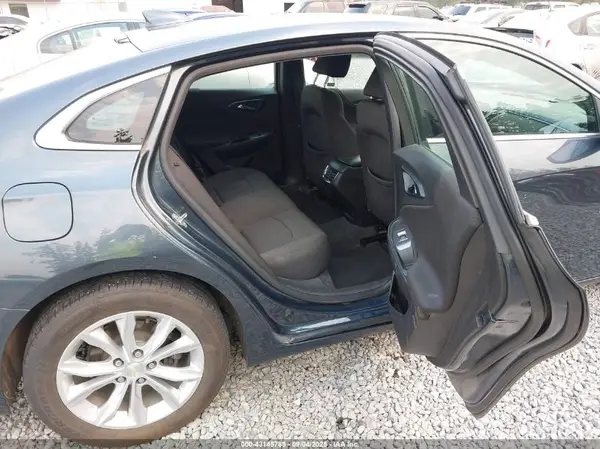 1G1ZD5ST3KF123445 2019 CHEVROLET MALIBU - Image 8
