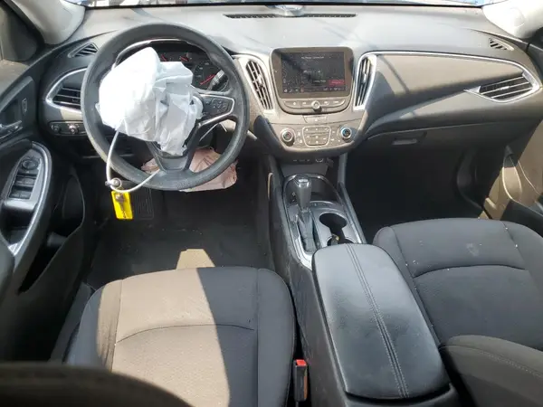 1G1ZD5ST3KF125759 2019 CHEVROLET MALIBU - Image 8