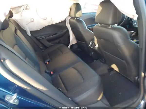 1G1ZD5ST3KF129519 2019 CHEVROLET MALIBU - Image 8