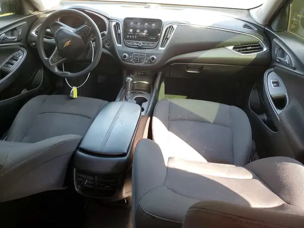 1G1ZD5ST3KF134686 2019 CHEVROLET MALIBU - Image 8