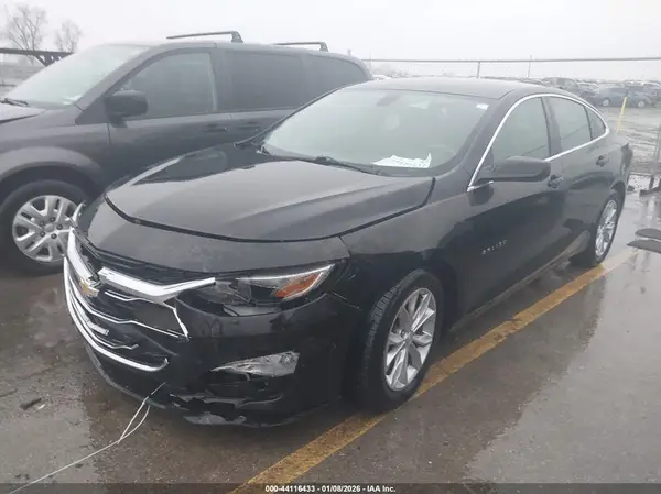 1G1ZD5ST3KF135045 2019 CHEVROLET MALIBU - Image 2