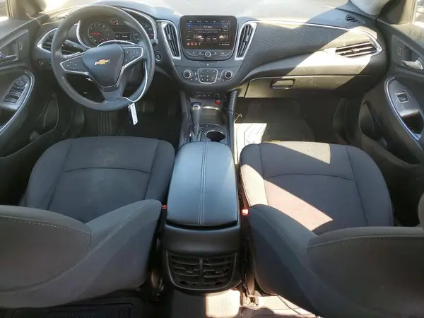 1G1ZD5ST3KF139192 2019 CHEVROLET MALIBU - Image 8