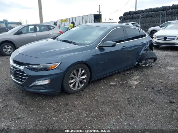 1G1ZD5ST3KF139466 2019 CHEVROLET MALIBU - Image 2
