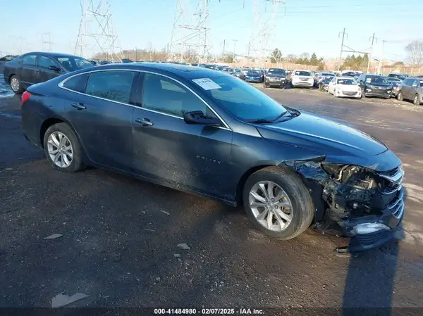 1G1ZD5ST3KF143114 2019 CHEVROLET MALIBU - Image 1