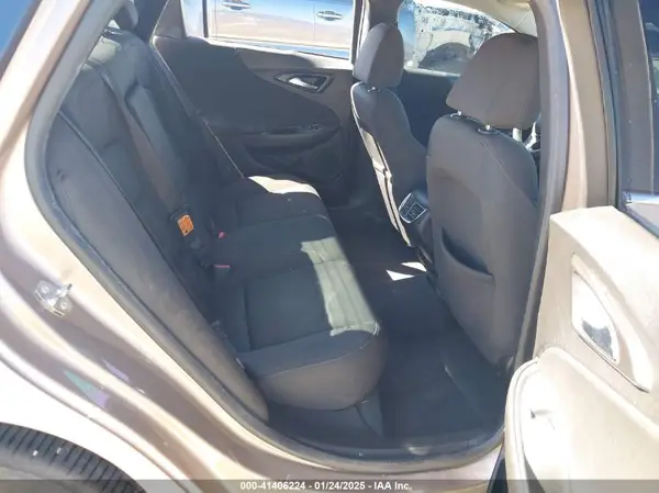 1G1ZD5ST3KF145347 2019 CHEVROLET MALIBU - Image 8