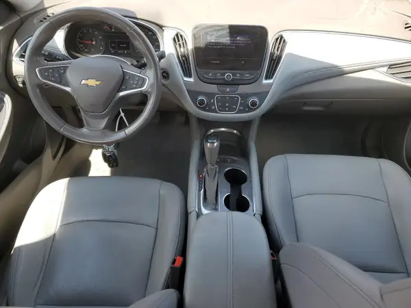 1G1ZD5ST3KF150676 2019 CHEVROLET MALIBU - Image 8