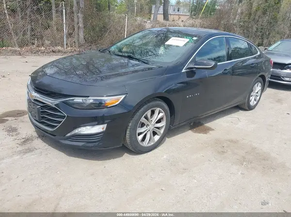 1G1ZD5ST3KF152704 2019 CHEVROLET MALIBU - Image 2