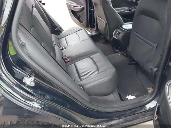 1G1ZD5ST3KF156204 2019 CHEVROLET MALIBU - Image 8