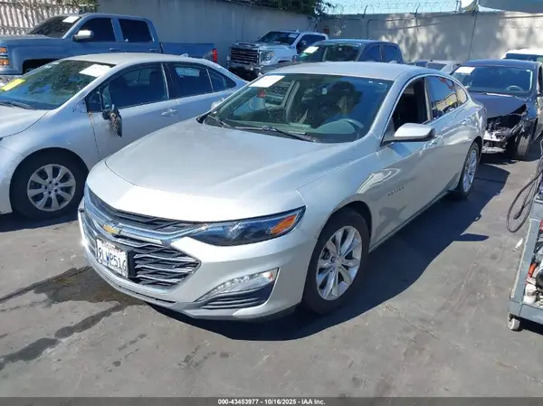 1G1ZD5ST3KF159717 2019 CHEVROLET MALIBU - Image 2