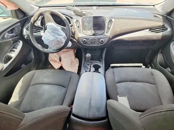 1G1ZD5ST3KF162200 2019 CHEVROLET MALIBU - Image 8