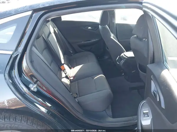 1G1ZD5ST3KF168868 2019 CHEVROLET MALIBU - Image 8