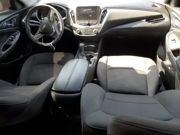 1G1ZD5ST3KF169048 2019 CHEVROLET MALIBU - Image 8