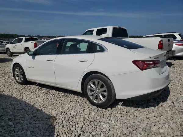 1G1ZD5ST3KF176436 2019 CHEVROLET MALIBU - Image 2