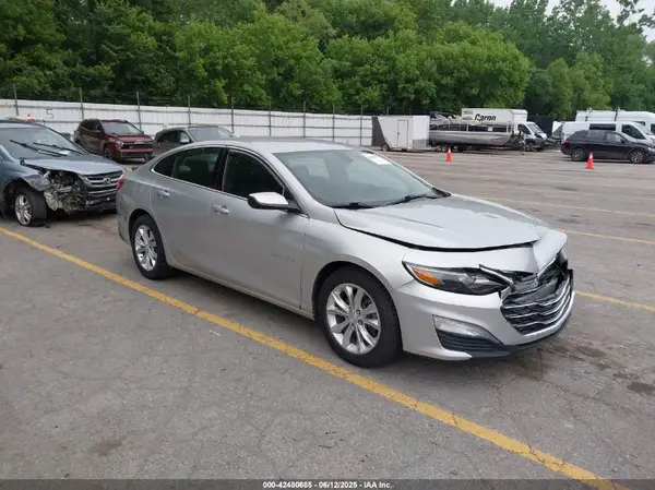 1G1ZD5ST3KF176808 2019 CHEVROLET MALIBU - Image 1