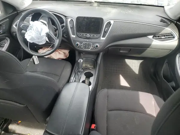 1G1ZD5ST3KF180180 2019 CHEVROLET MALIBU - Image 8