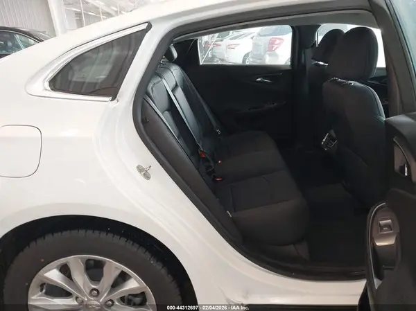 1G1ZD5ST3KF182480 2019 CHEVROLET MALIBU - Image 8
